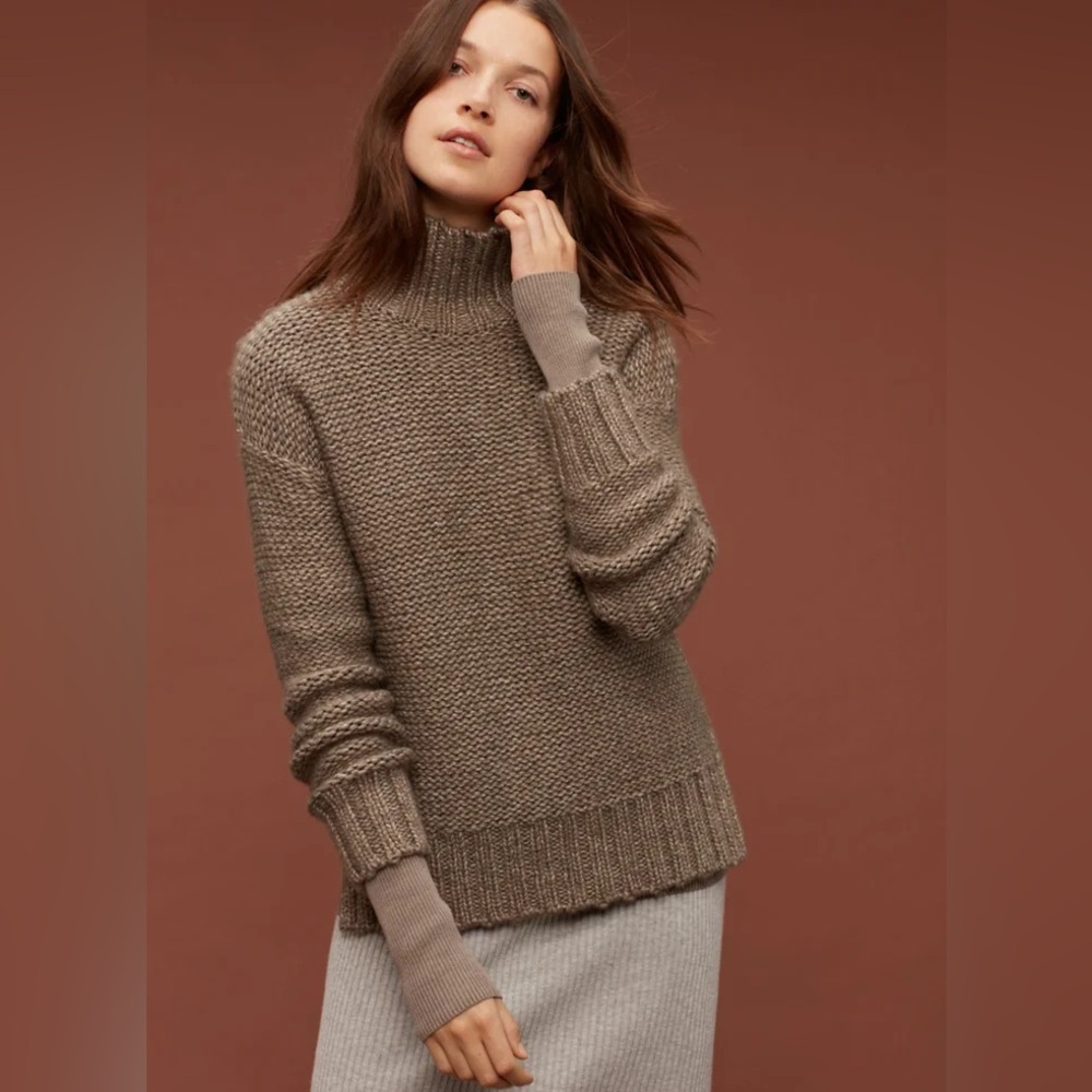 Aritzia The Group by Babaton Plumwood Merino Wool Turtleneck Sweater Small